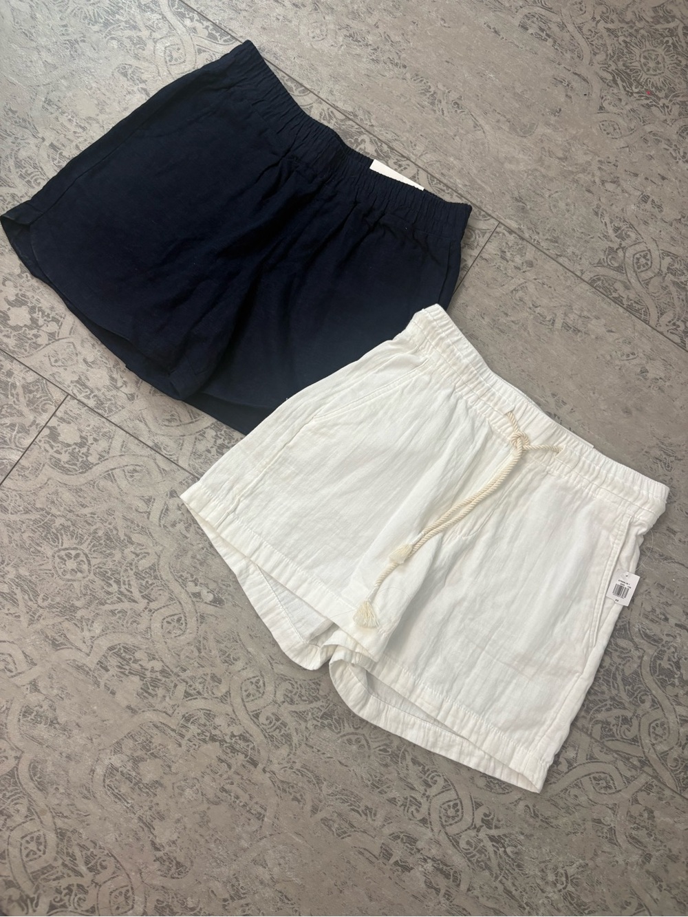 NEW | 2 Pairs Womens Knit Shorts | Navy & White | Old Navy Maurice’s | XS